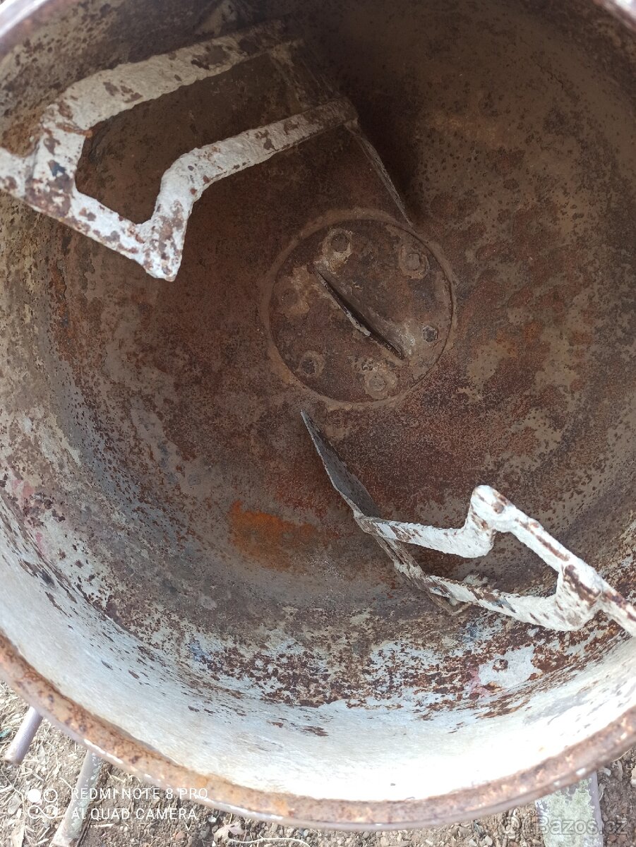 Tovarní míchacka na 1kolecko - 2