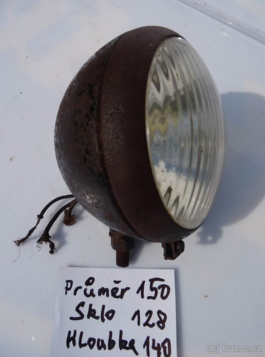 Reflektor pro veterána a další drobnosti . - 2