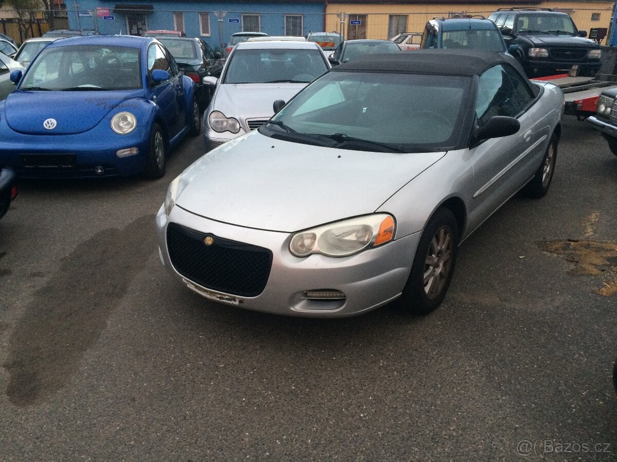 Chrysler Sebring kabrio 2.7i kůže automat - 2