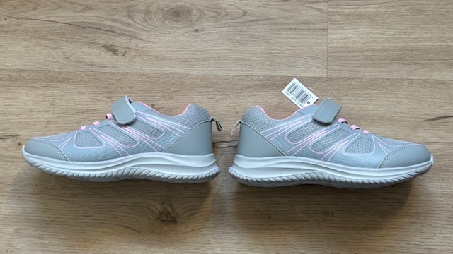 Dívčí tenisky vel.34 - 2