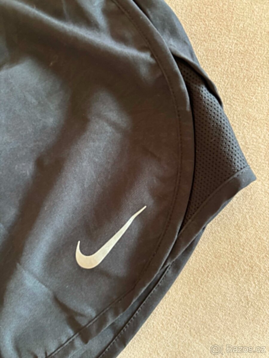 Nike running kraťasy vel.XS - 2