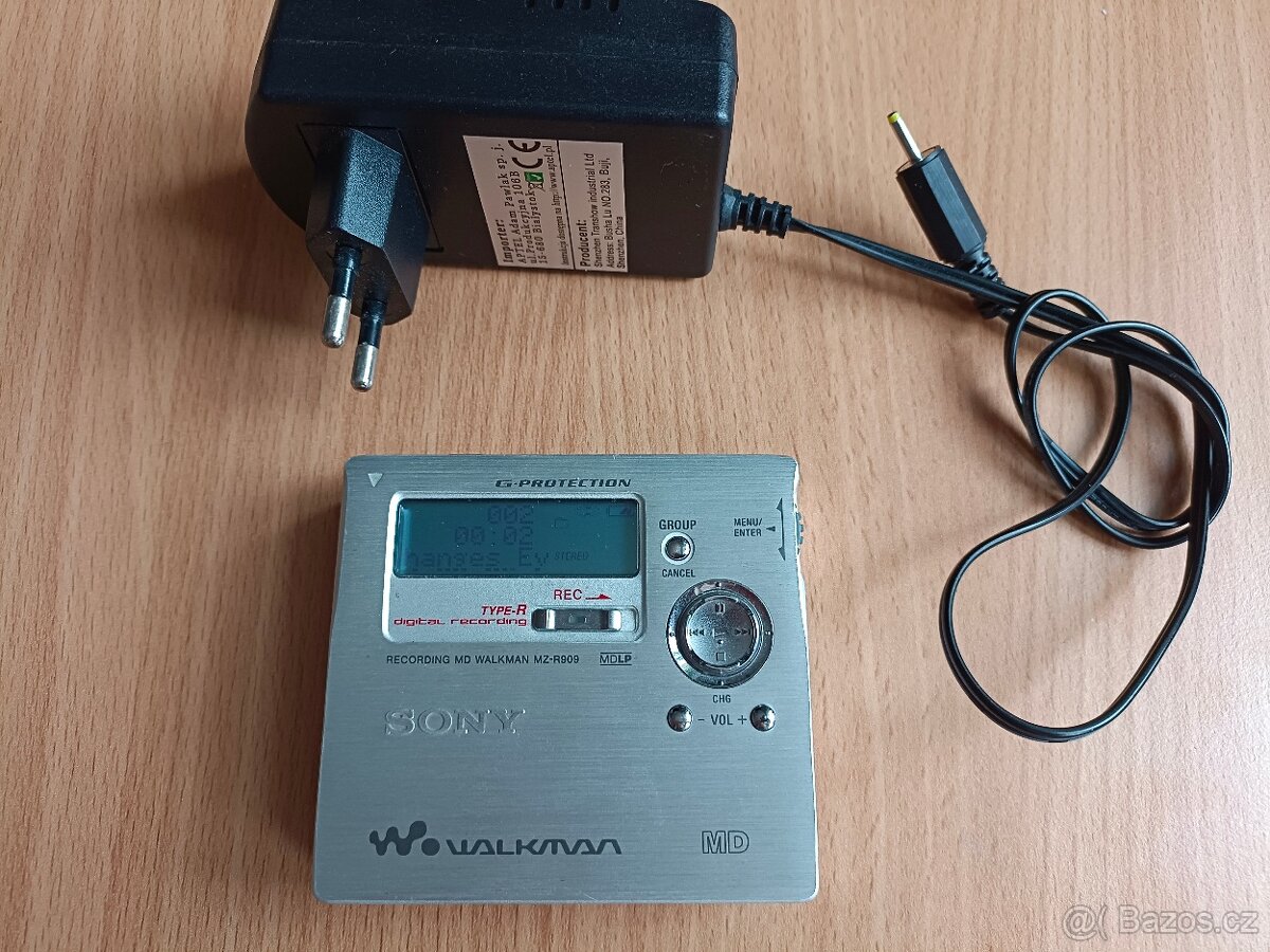 SONY MZ-R909 - 2