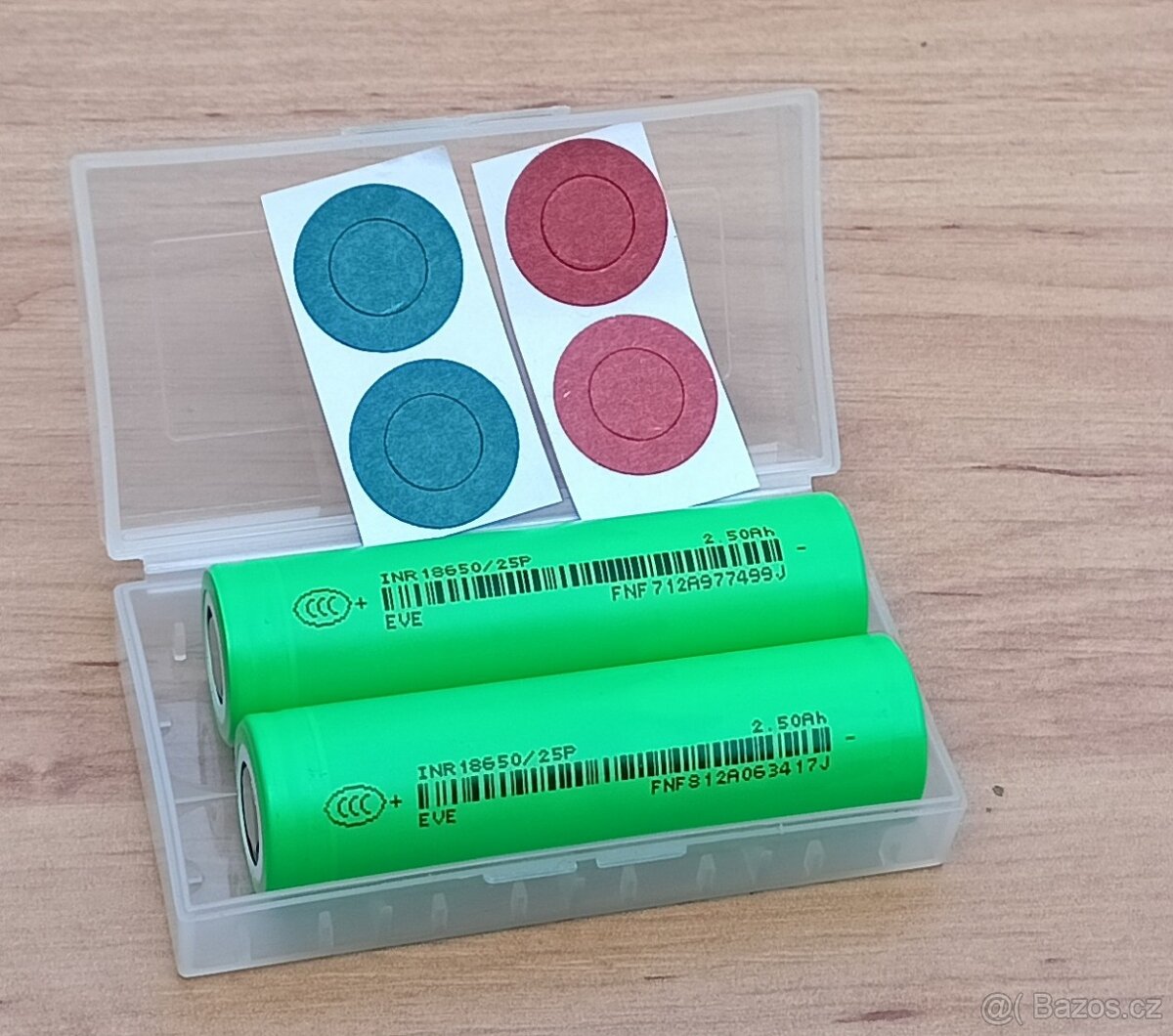 Li-ion EVE INR18650/25P 2500mA, blistr 2ks + 4x iz.kr. - 2