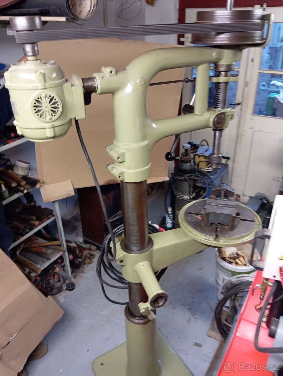 Stojanová vrtačka - 2
