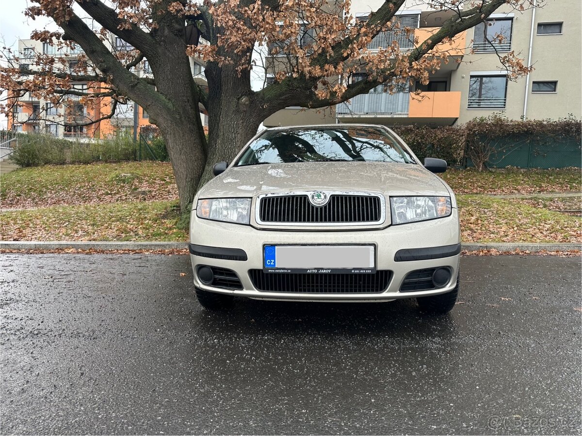 Škoda Fabia 2006 1.Majitel 79tis km Servisní kniha - 2
