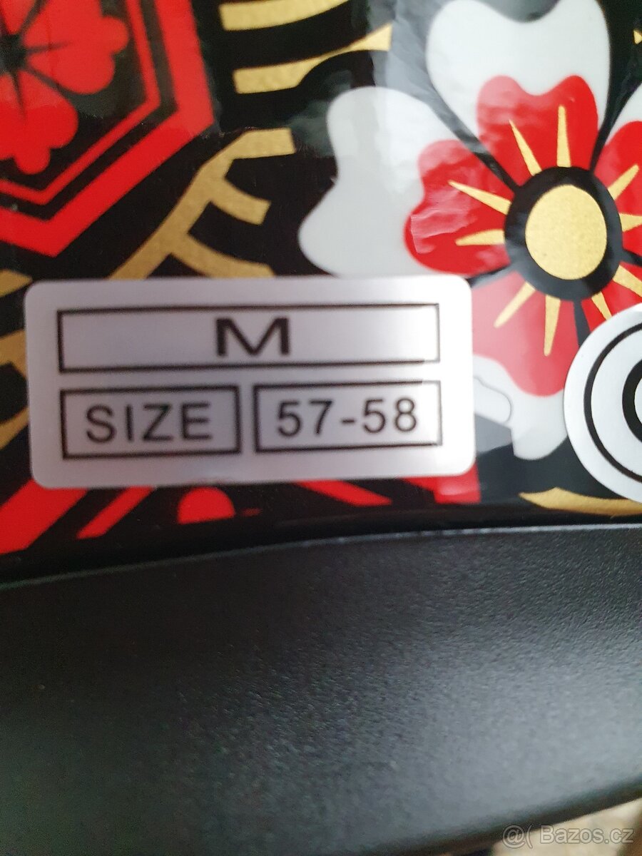 Helma přilba integrální nová krásná - 2