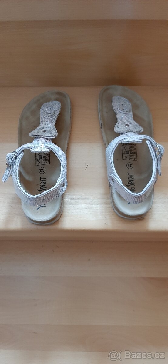 Dětské letní boty sandálky vel.33 - 2