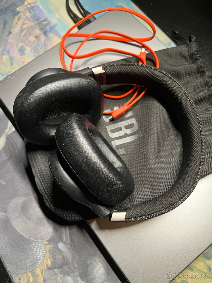 Sluchátka JBL LIVE650BTNC - 2