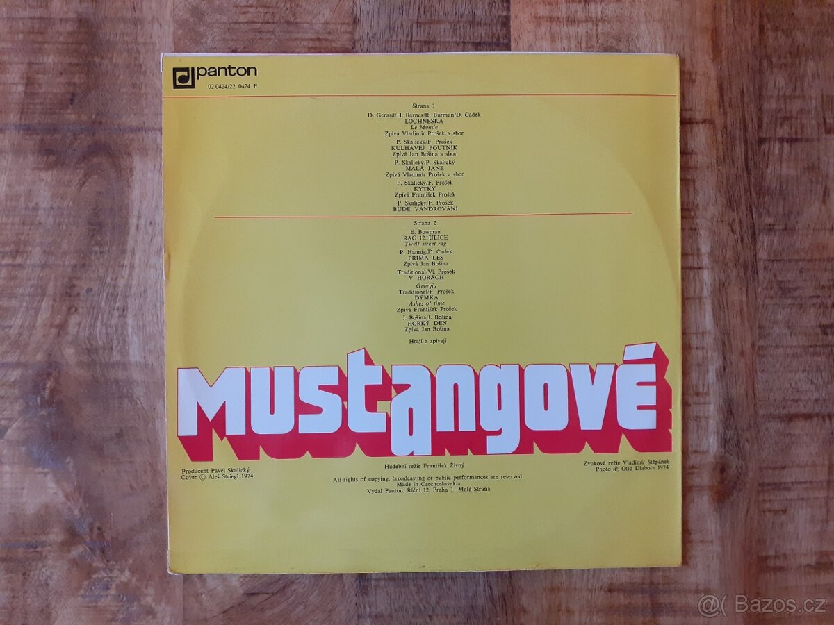 LP: Mustangové - 74 - 2
