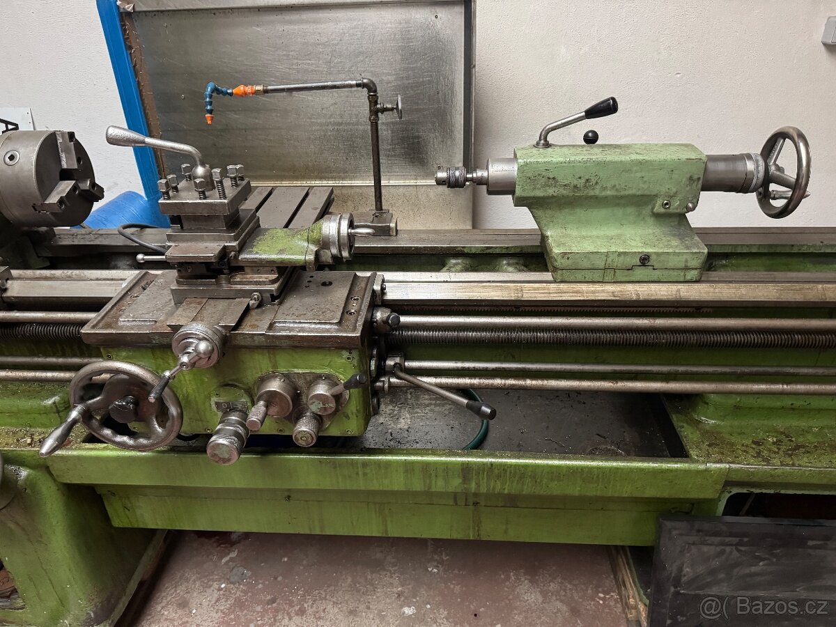 Soustruh SV 18 r - 2