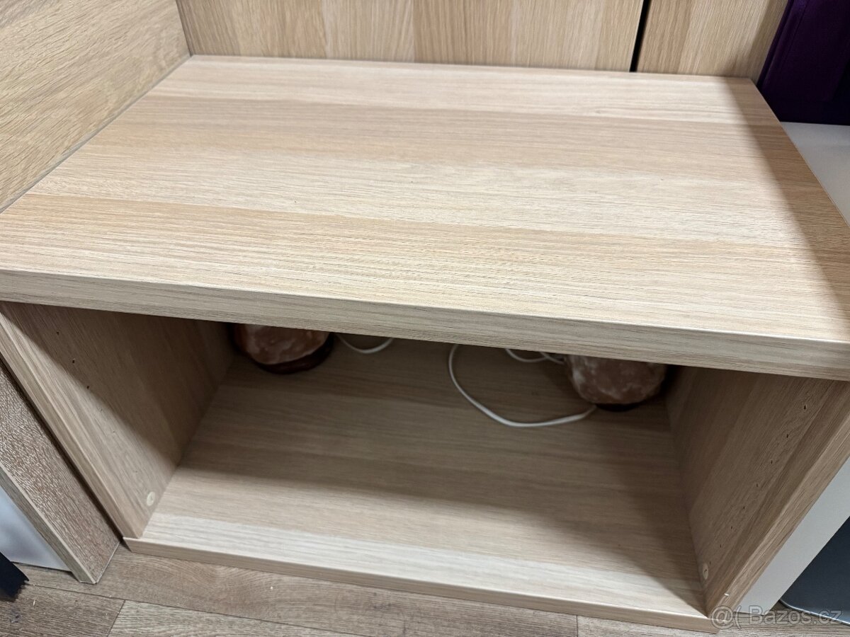 Ikea Besta, PC 750kc - 2