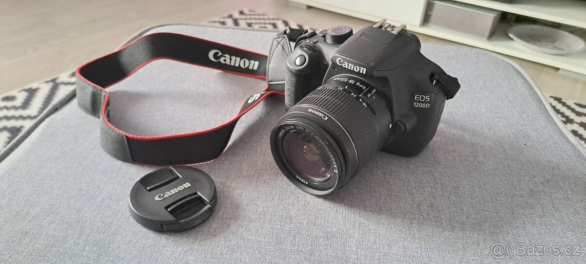 Canon EOS 1200D + příslušenství - 2