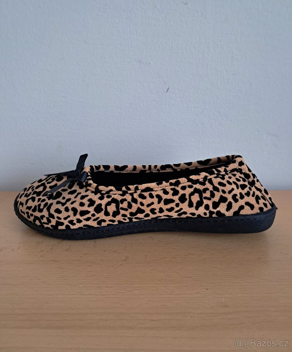 Domácí baleriny Isotoner 37 - 2