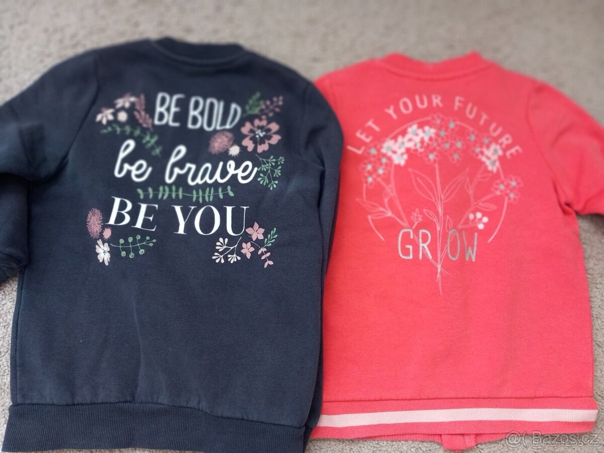 Mikiny ve.110-116 - 2