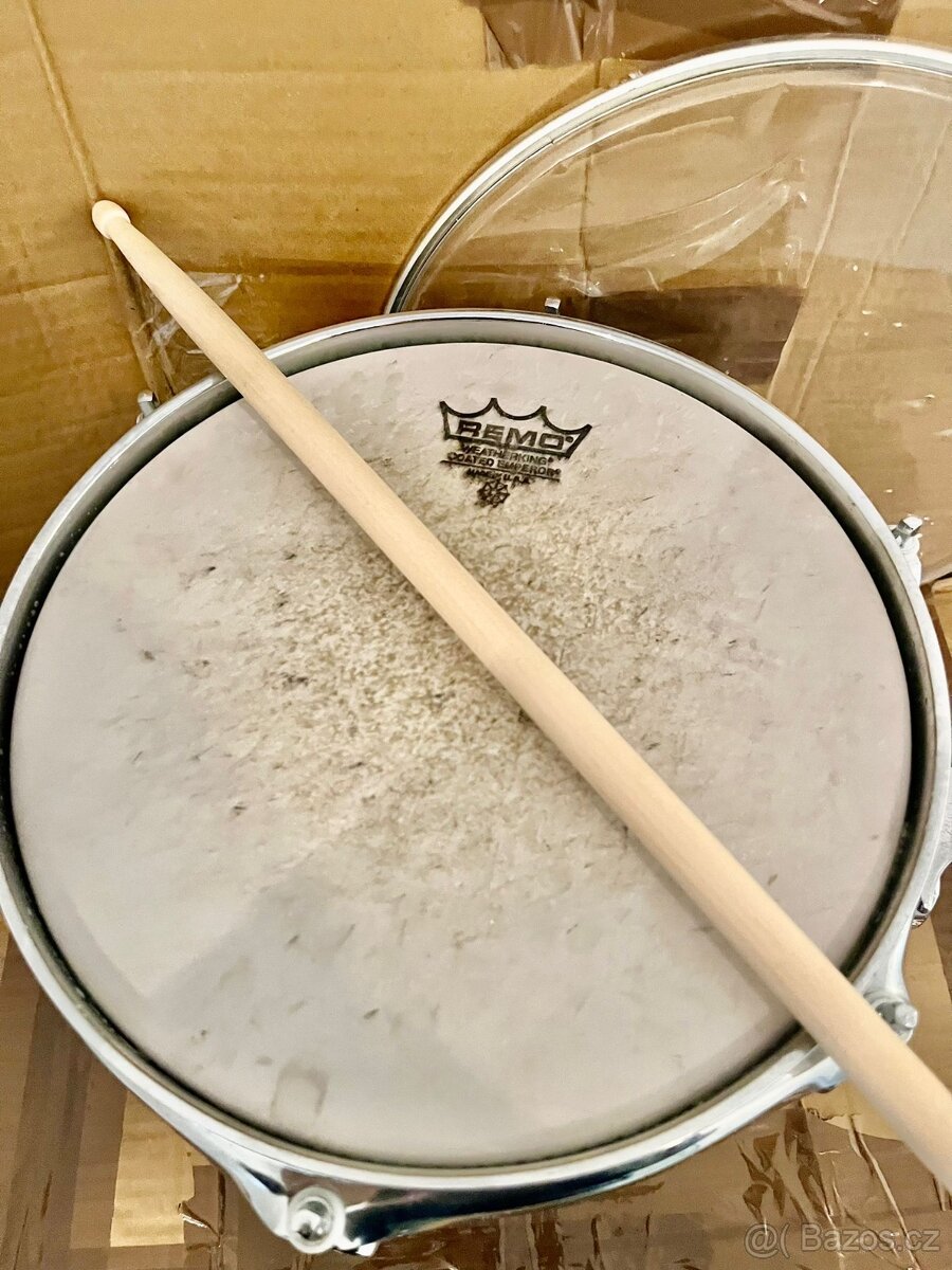 Buben na fandění - 2