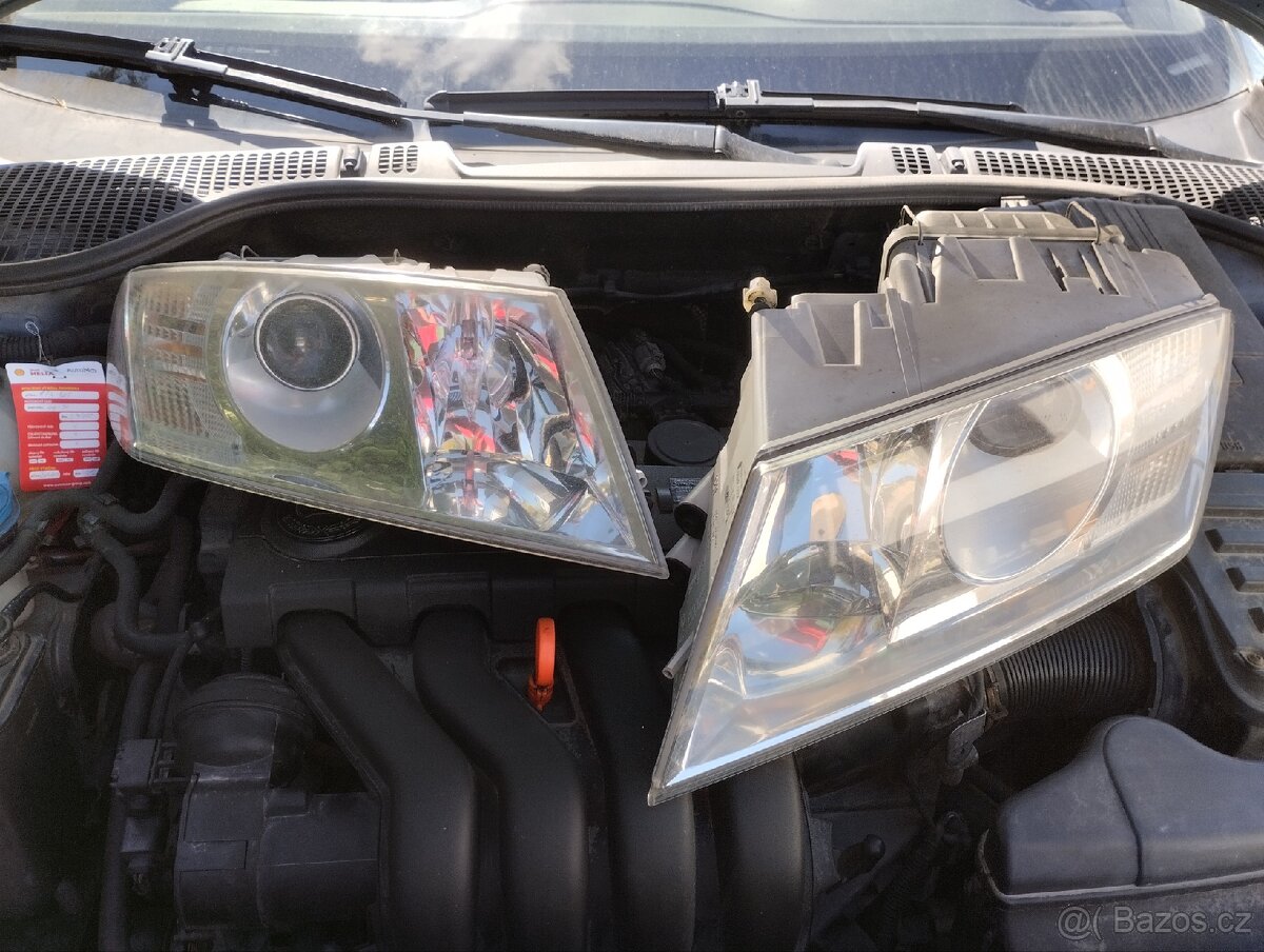 Xenony Octavia 2 - 2