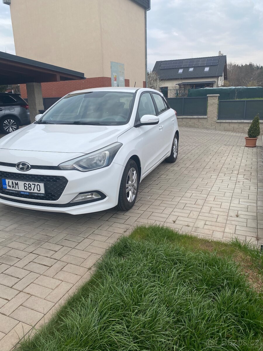 Hyundai i20 - 2015 - 2