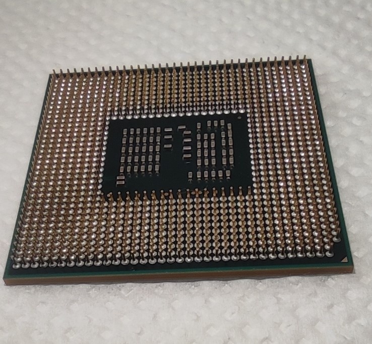i3 370M PGA988 - 2