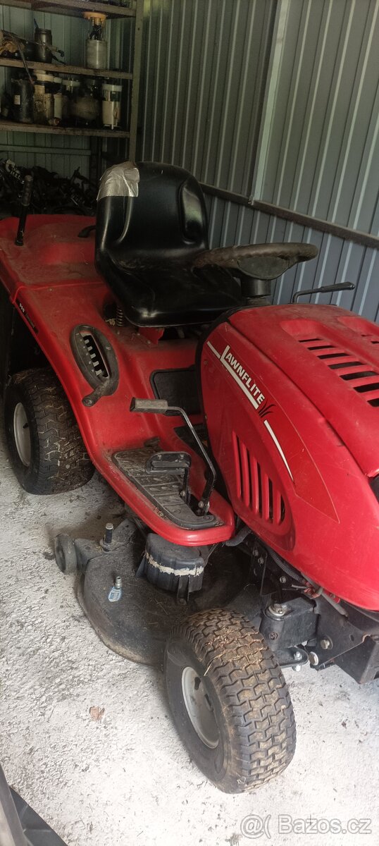Dvou valcovi sekací traktor - 2