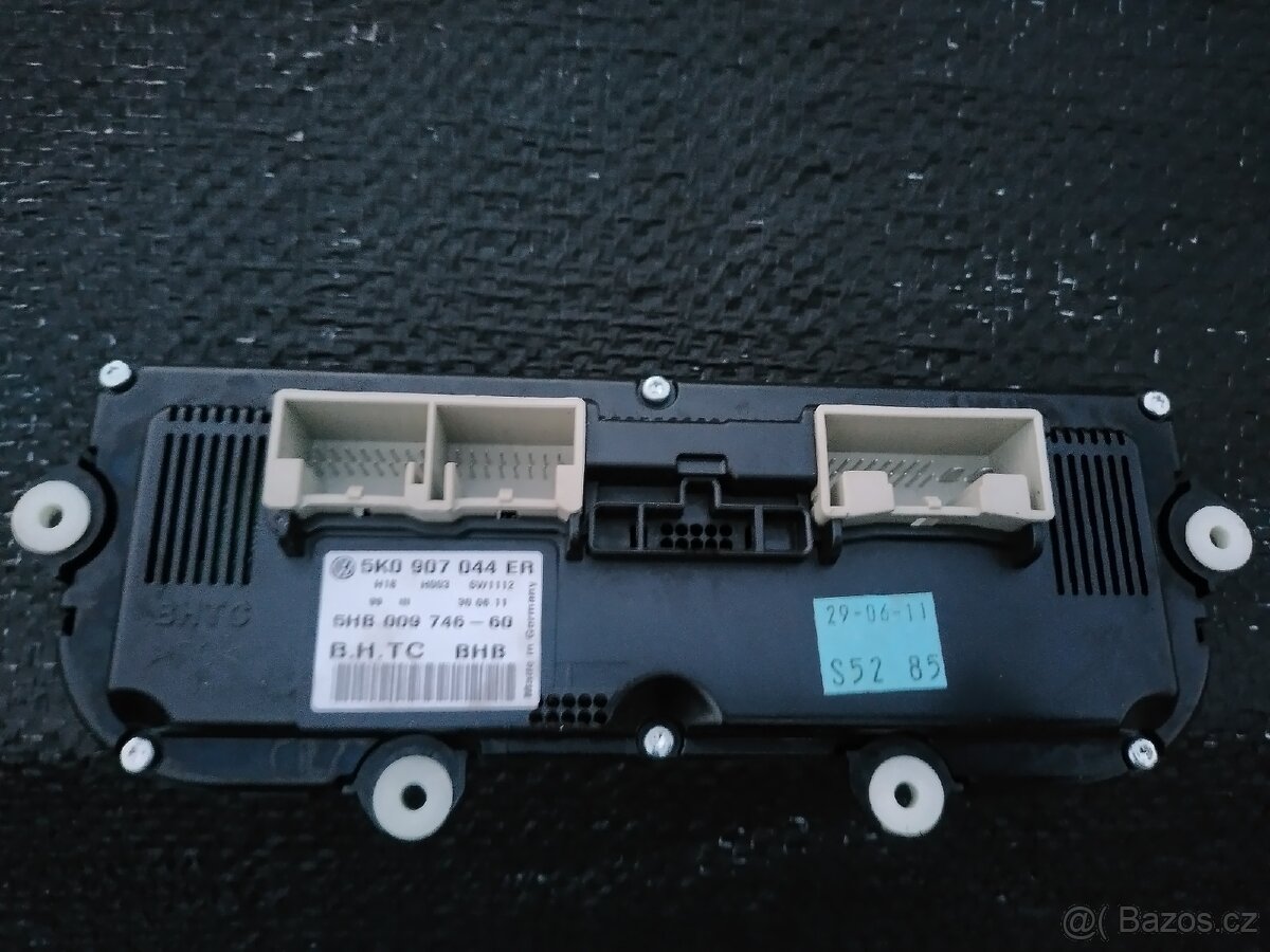 1.6tdi 77kw panel klimatizace,climatronic - 2