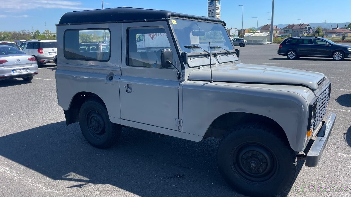 DEFENDER 2,5 D - 2