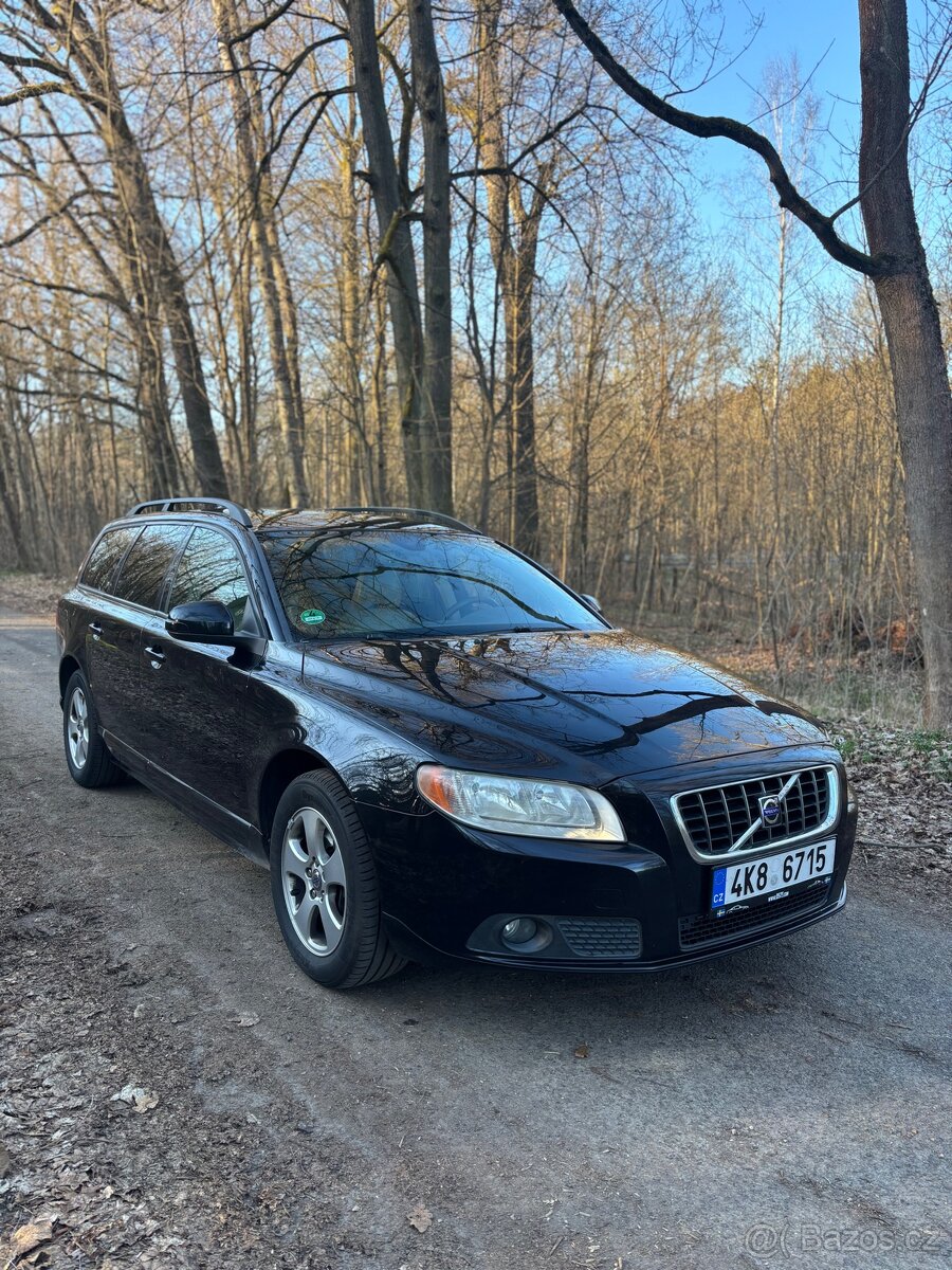 Volvo V70 D5 - 2