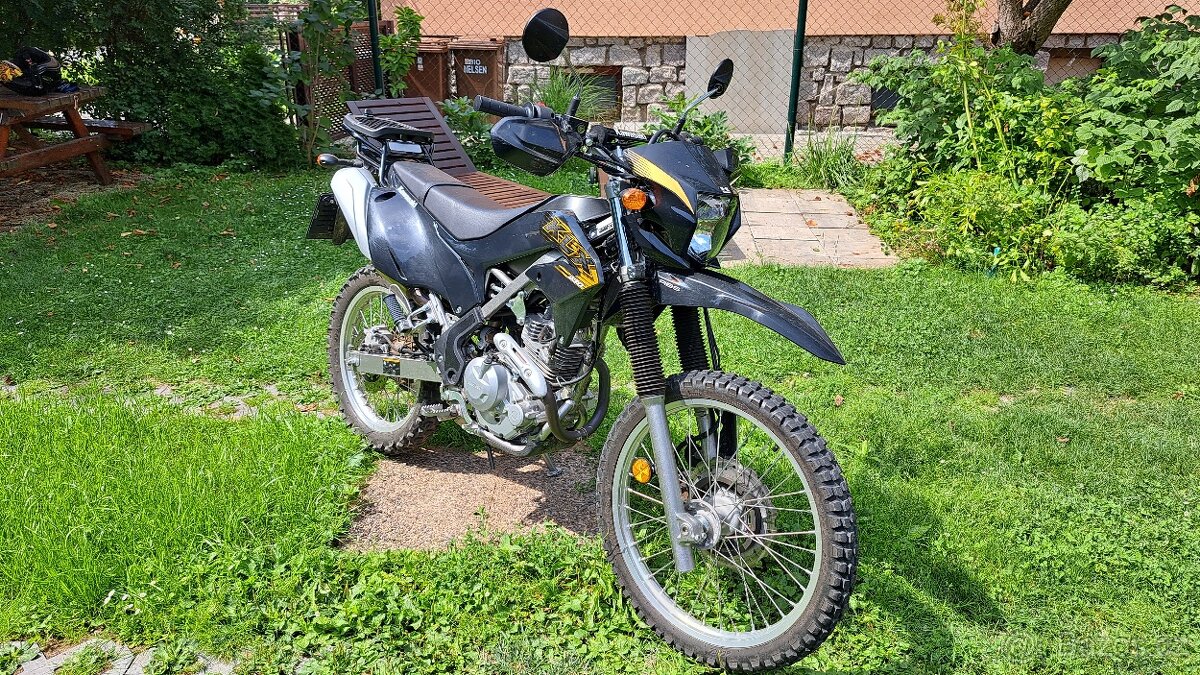 Kawasaki KLX 230
