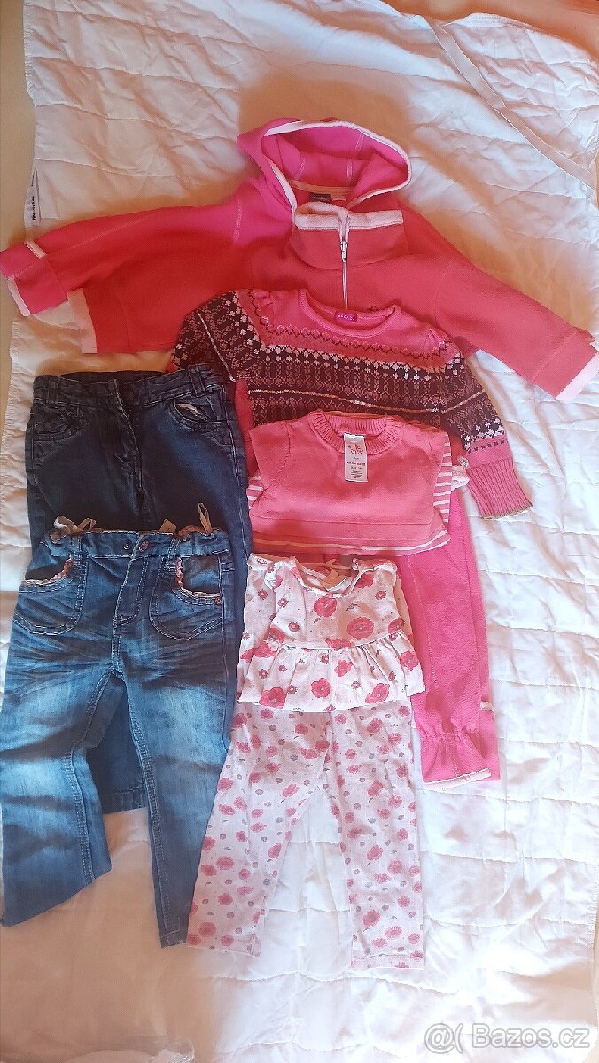 Set dívčího oblečení v. 86/92 - 2