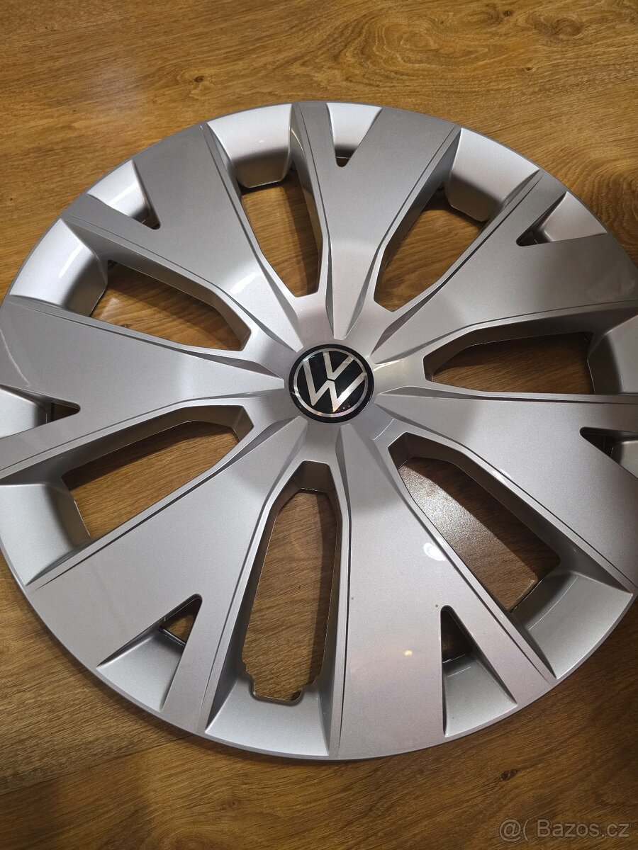 Poklice sada 4 kusů na VW - 2