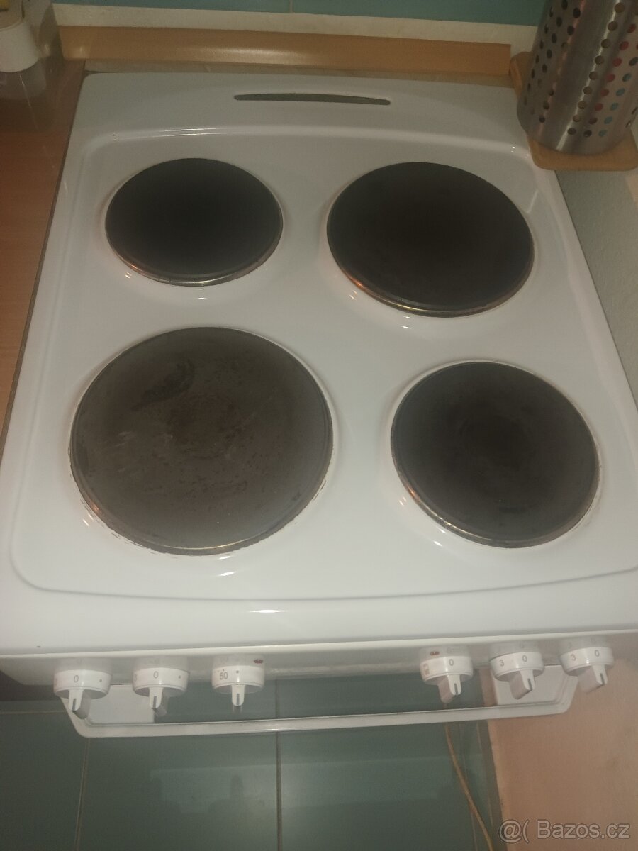 Sporák + lednice - 2