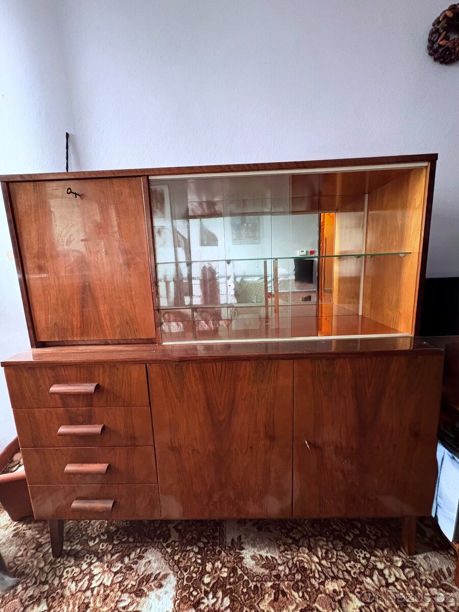 Kompletní retro/vintage nábytková sestava-styl Brusel 60.let - 2