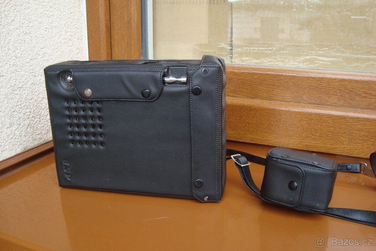 Retro Auto TV s rádiem - 2