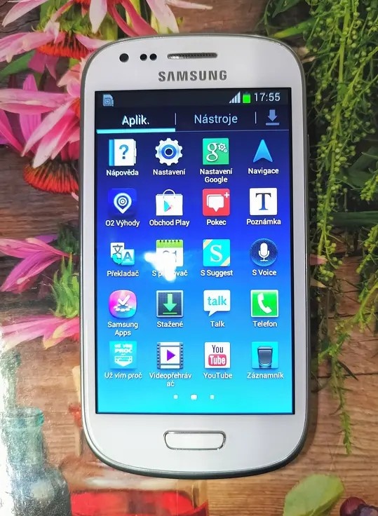 SAMSUNG GT-I8190N - 2