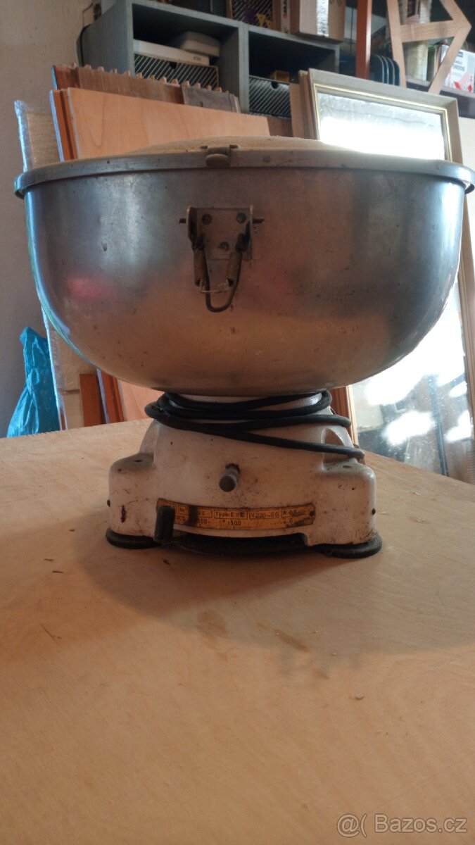Sedimentační centrifuga - 2