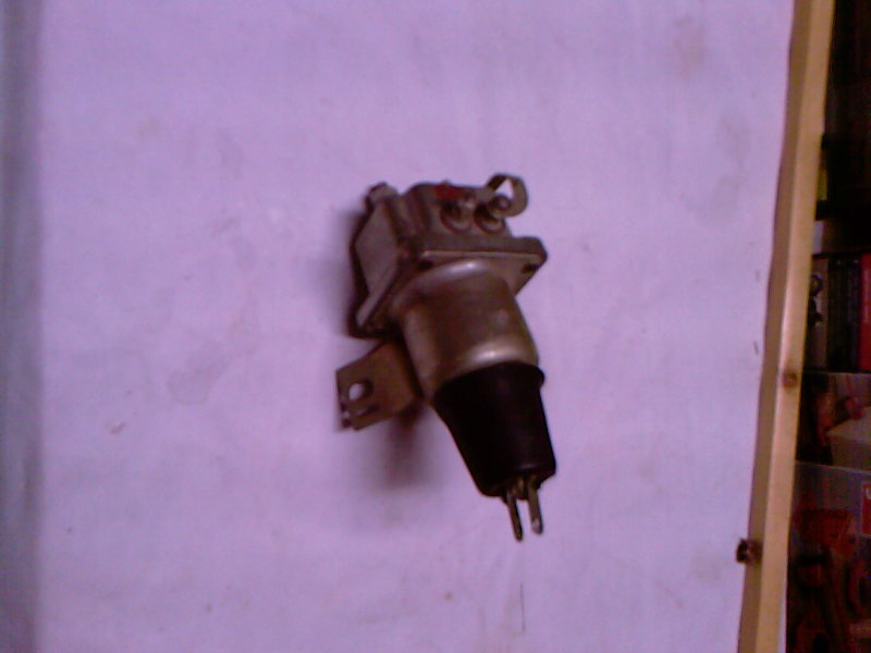 Štarter Moskvič408 - 2