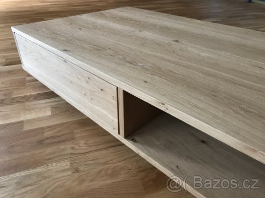 Konferenční stolek - 2