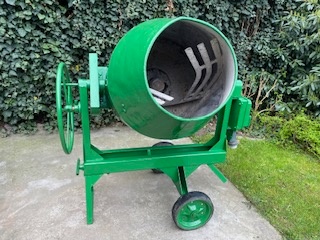 Stavební míchačka - 2