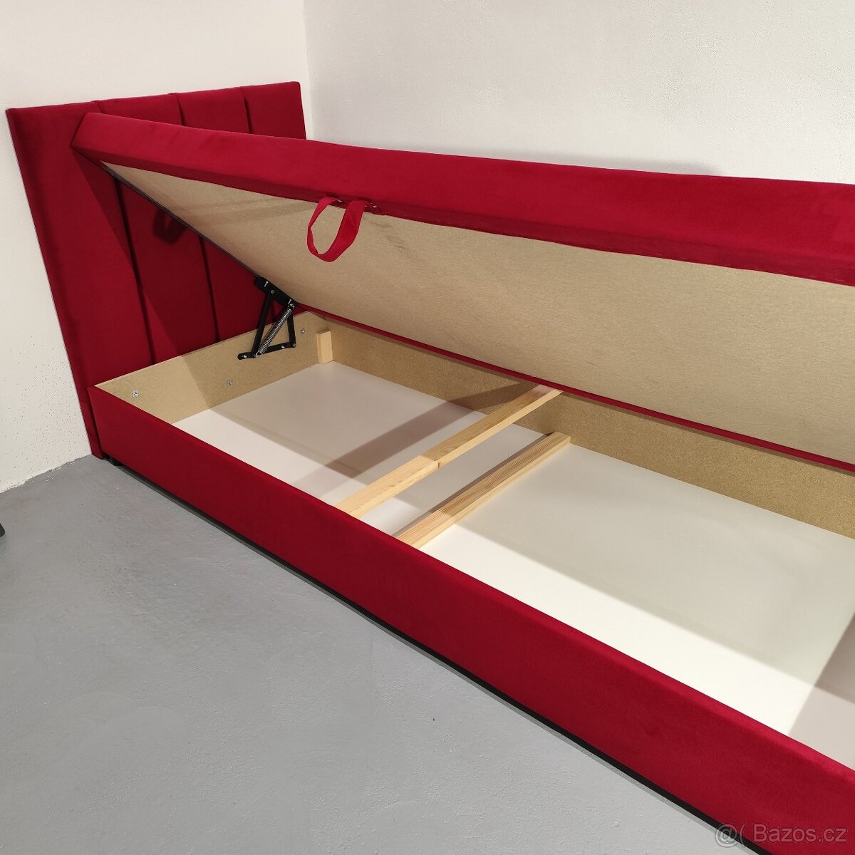 Čalouněná postel 90x200cm - 2