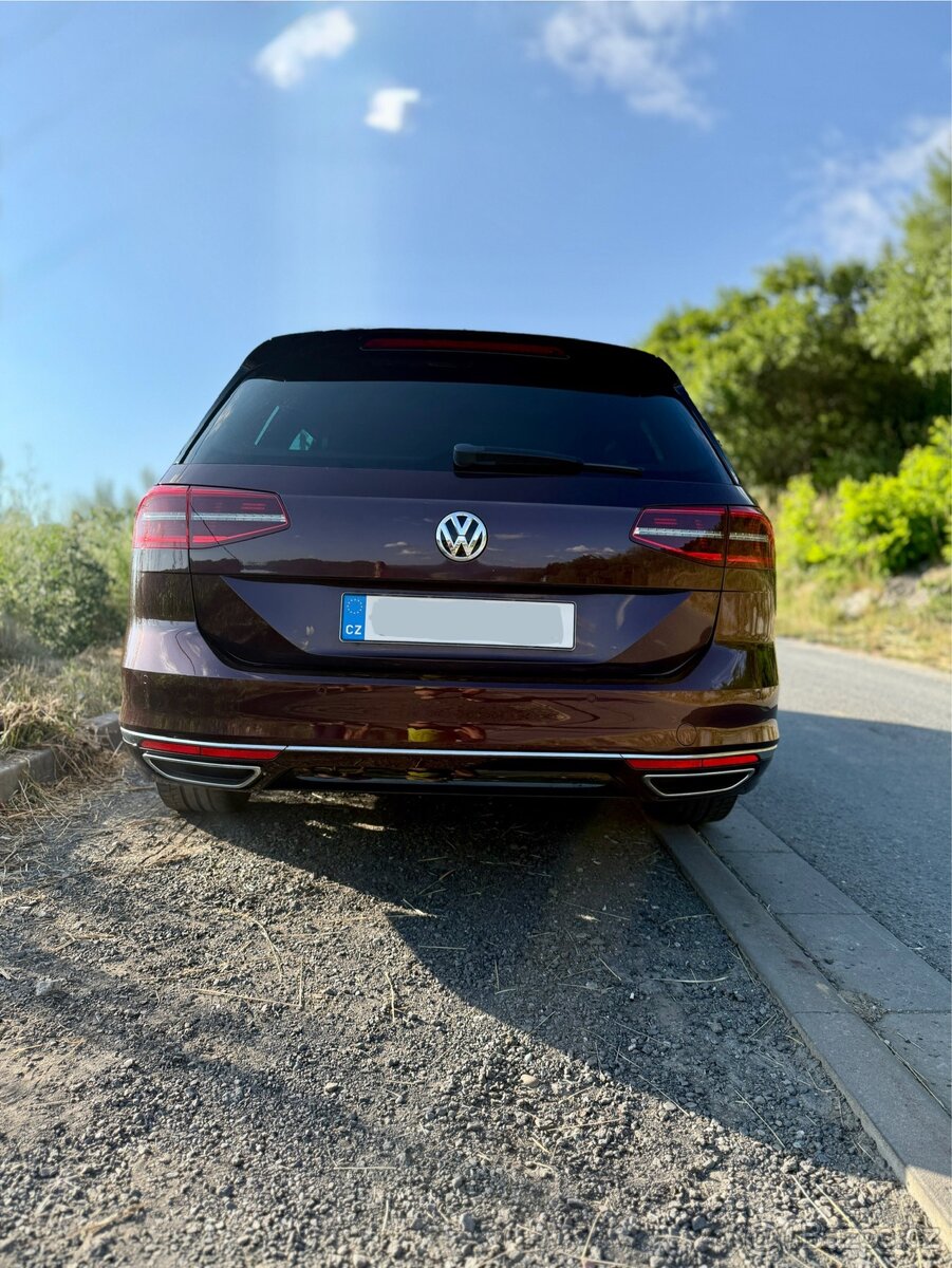 VW Passat R-line BiTDI 176kw DSG7 4motion - 2