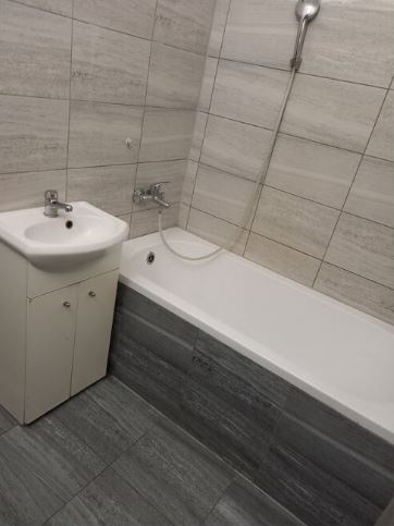 Pronájem bytu 2+1, ul. Družební, Olomouc - 2