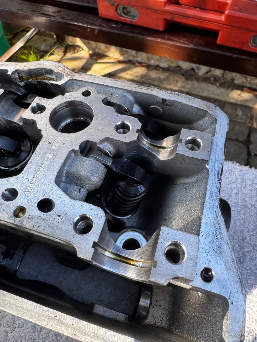 Hlava Husqvarna FC 250 2025