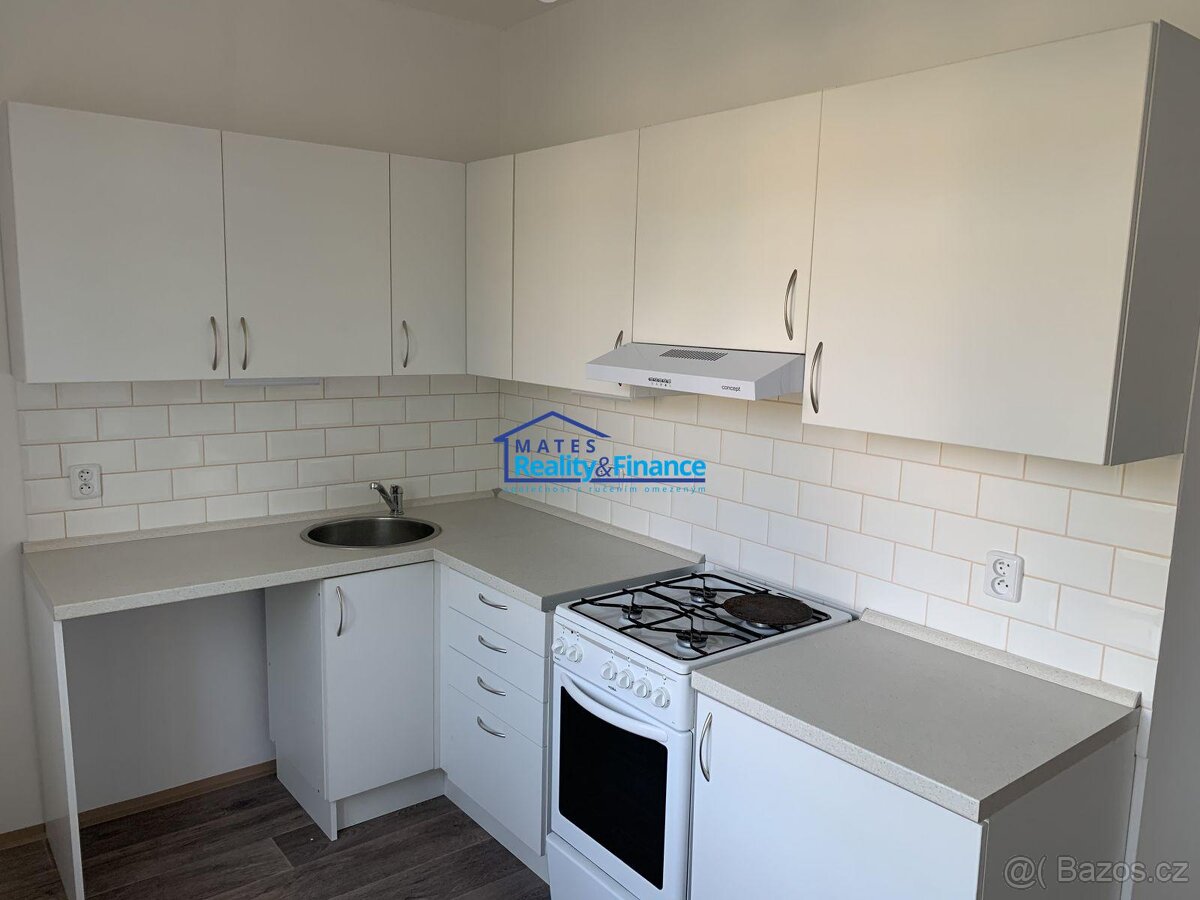 Pronájem bytu 3+1 v Mostě, ul. 1. Máje - 2