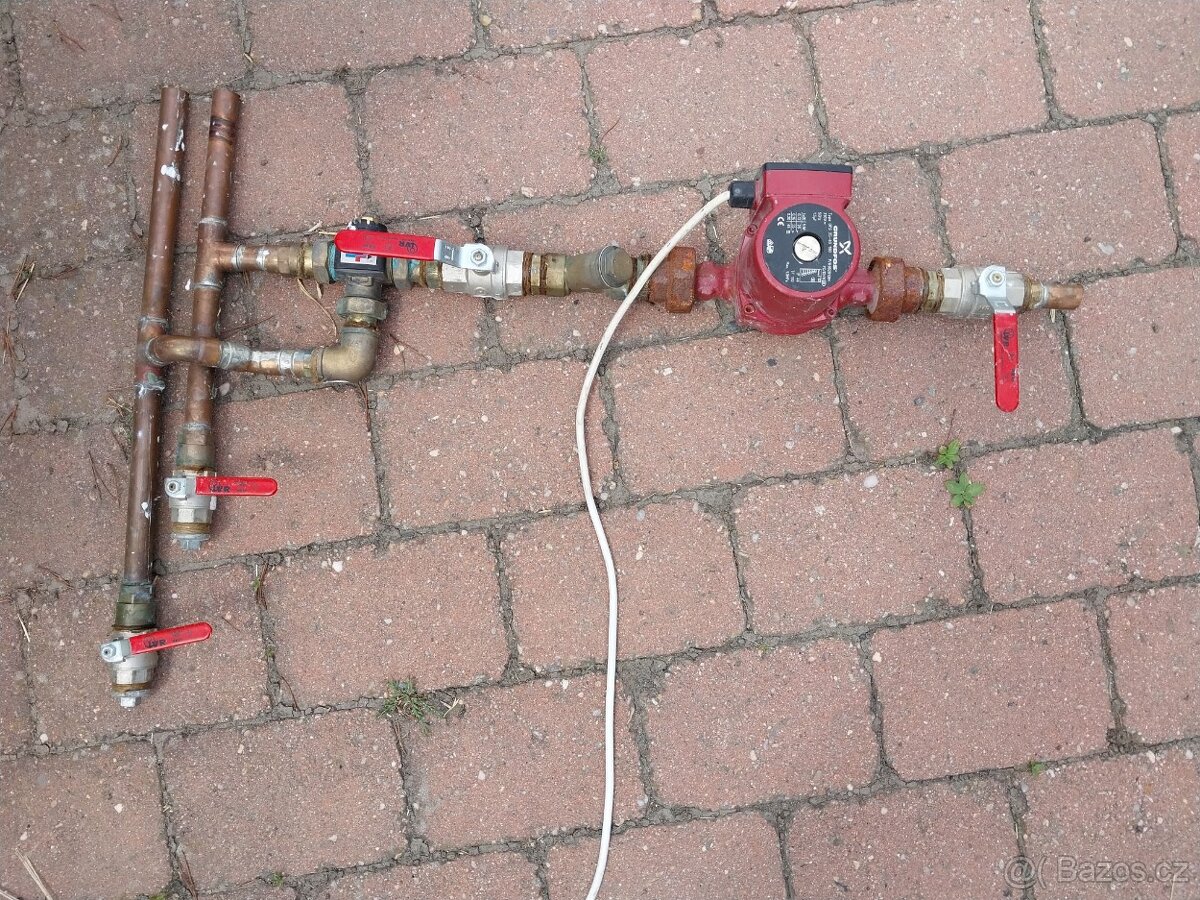 Topenářská soustava s funkčním oběhovým čerpadlem a expanzní - 2