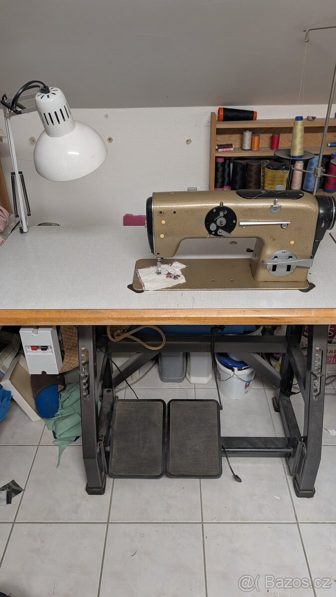 Průmyslový šicí stroj + overlock - 2