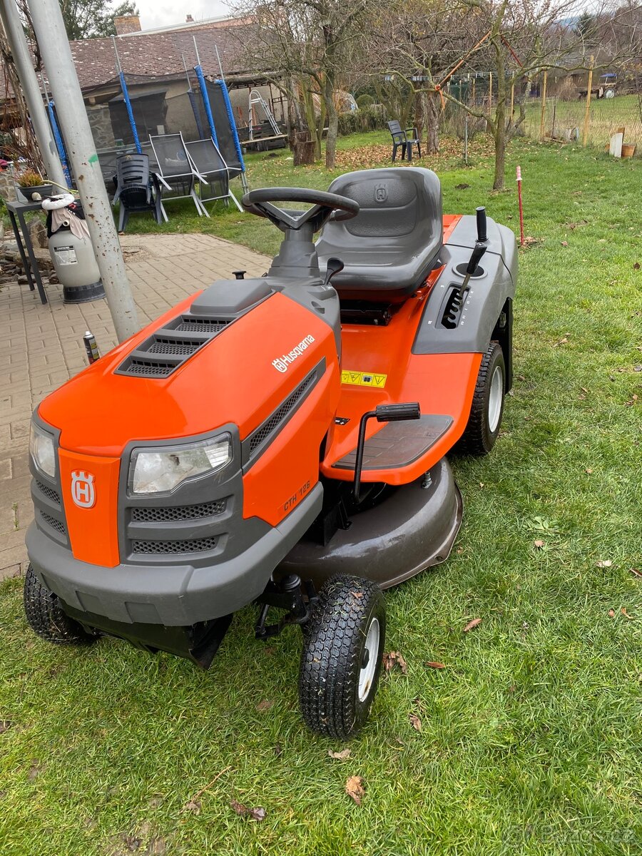 zahradní traktor Husqvarna CTH 126 - 2