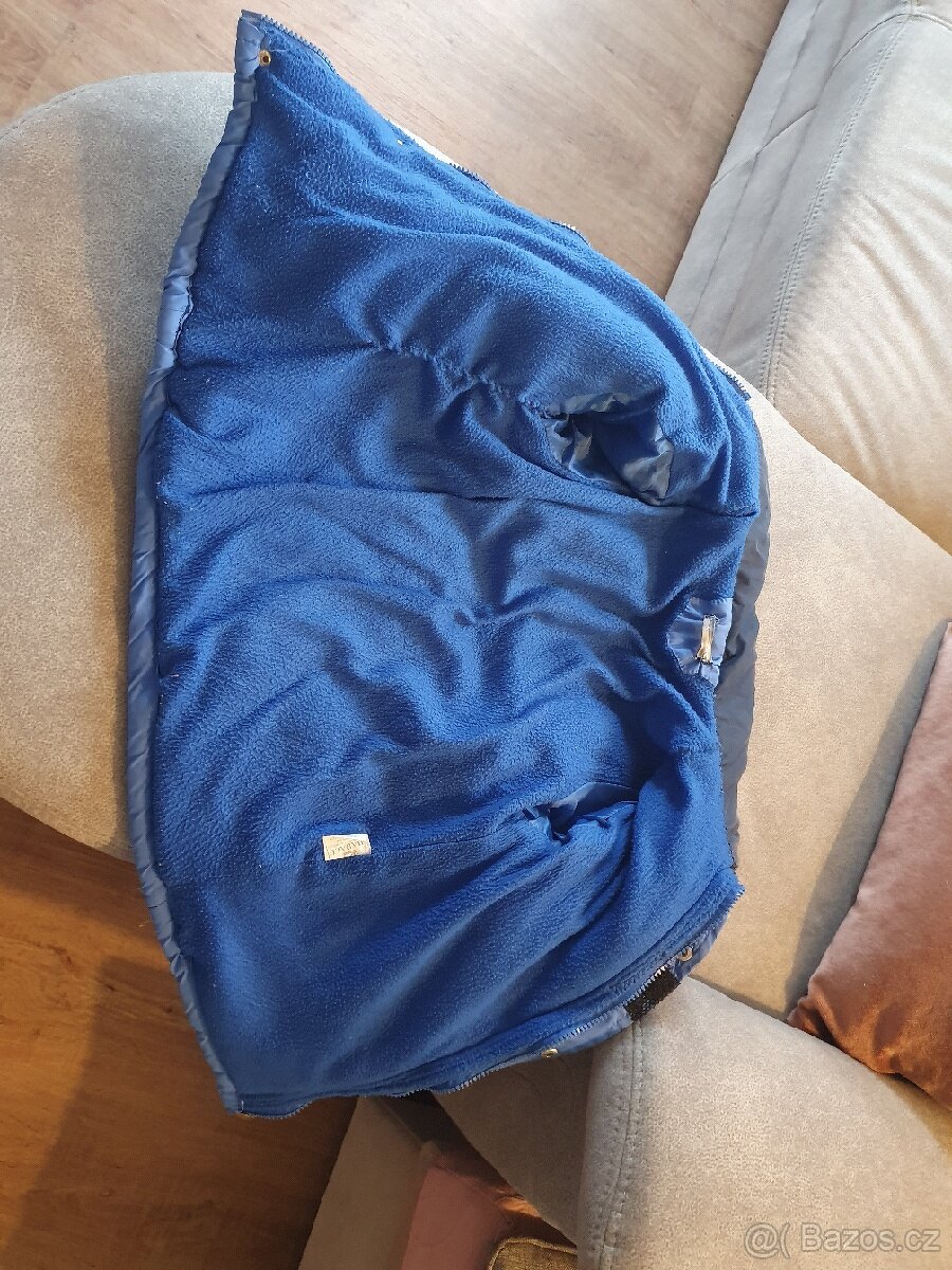 Zimní chlapecká bunda na 4-5let. - 2