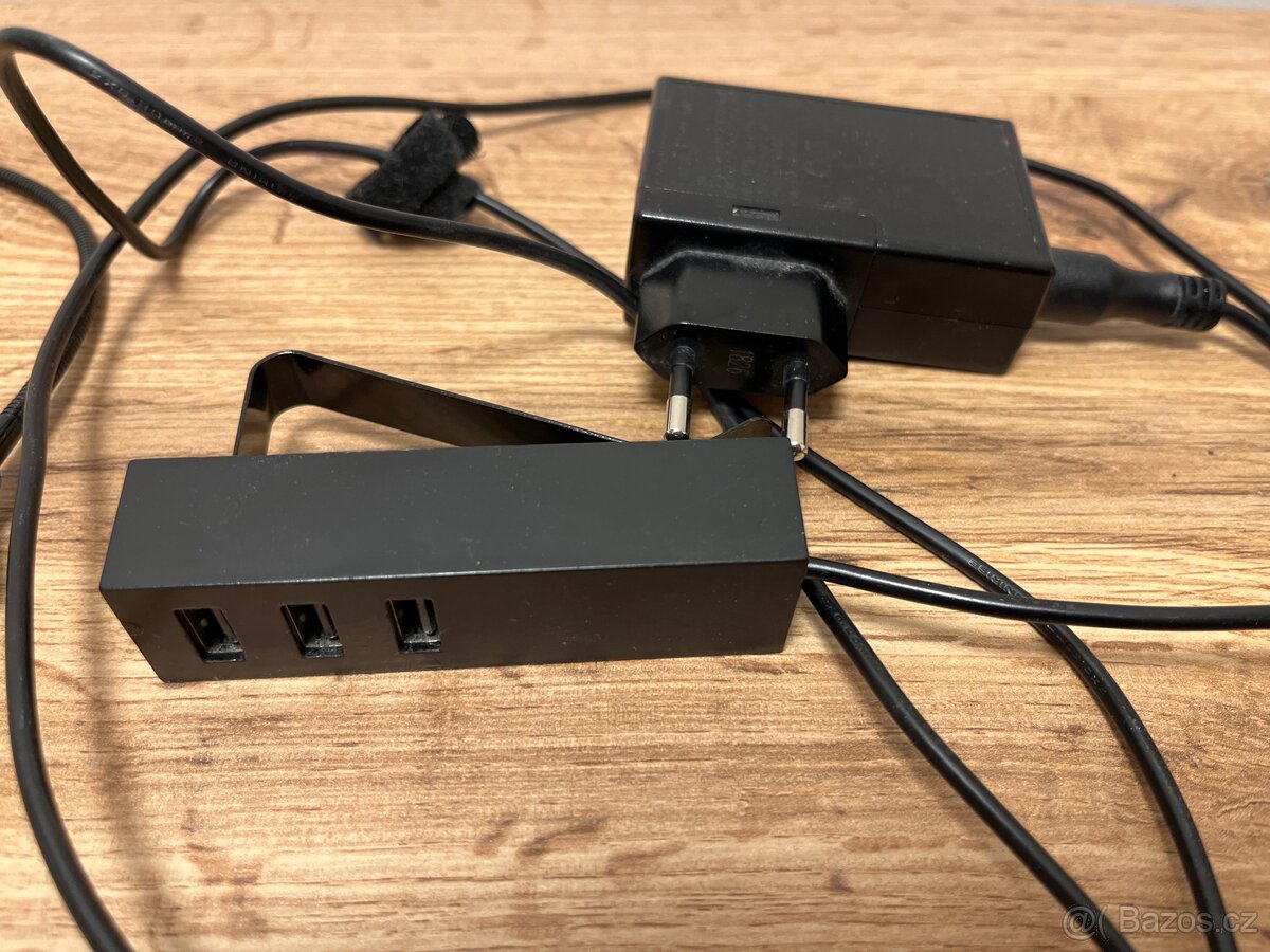 USB lampička s napájecí základnou - 2