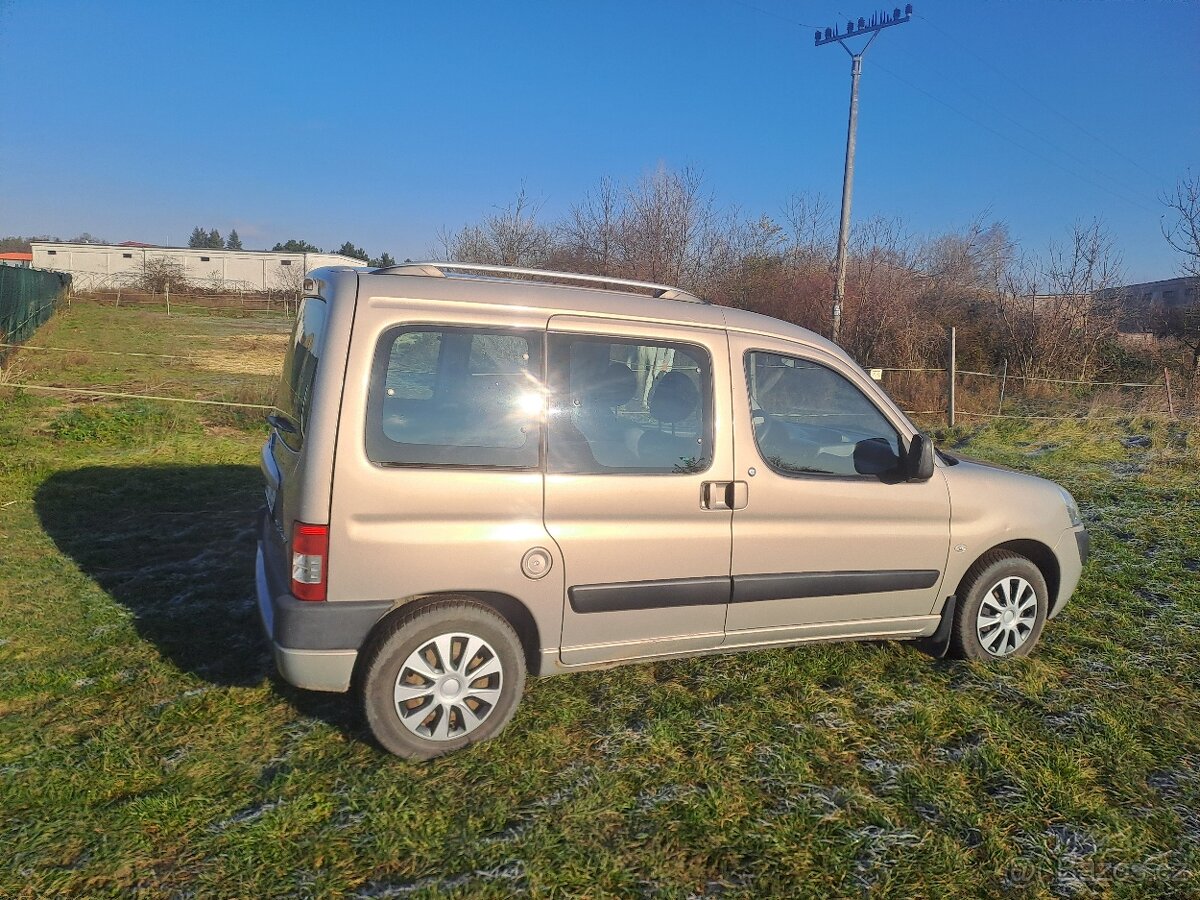 Prodám Citroen Berlingo, rok 2008 - 2