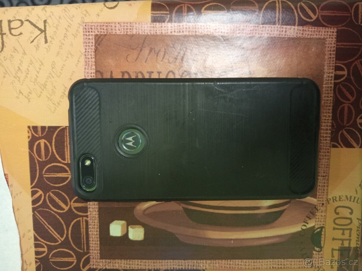 Motorola moto e6 play - 2