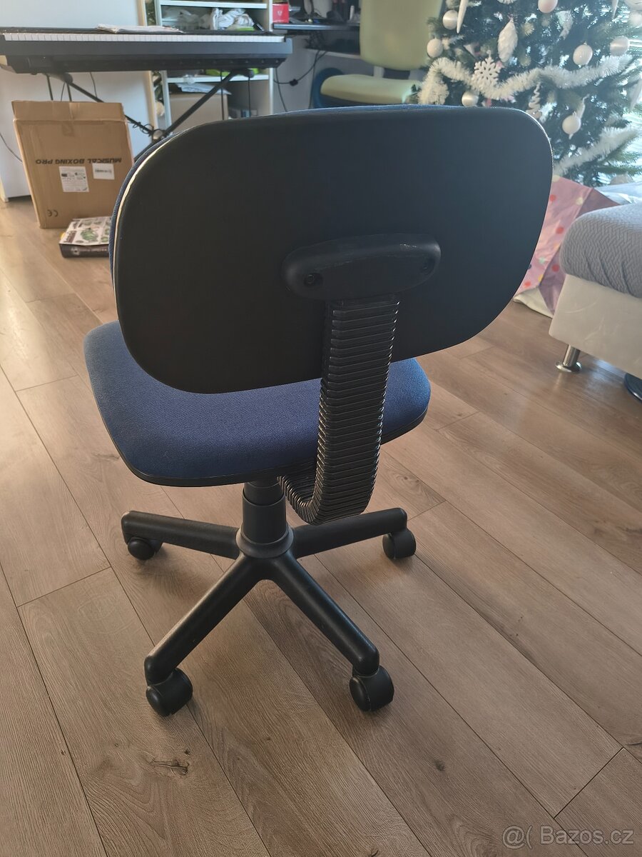Dětská židle k pracovnímu stolu modrá - 2